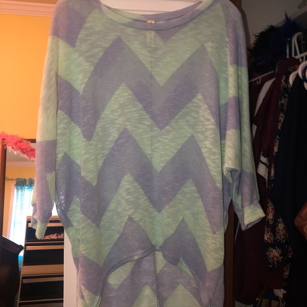 Boutique Chevron Sweater Size M